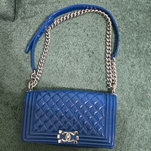 CHANEL Blue Quilted Patent Chain Shoulder Bag